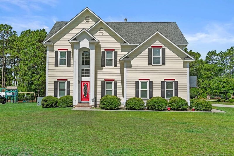 609 Williwood Rd, Fayetteville, NC 28311