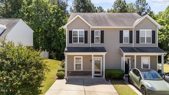 609 Woodson Dr, Clayton, NC 27527
