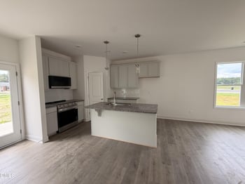 61 Coulter Ct, Selma, NC 27576