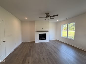 61 Coulter Ct, Selma, NC 27576