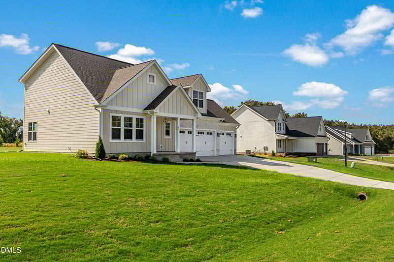 61 Croatoke Ct, Angier, NC 27501