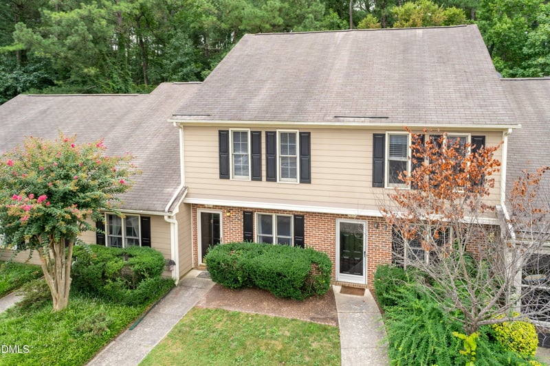 61 Crystal Oaks Ct, Durham, NC 27707