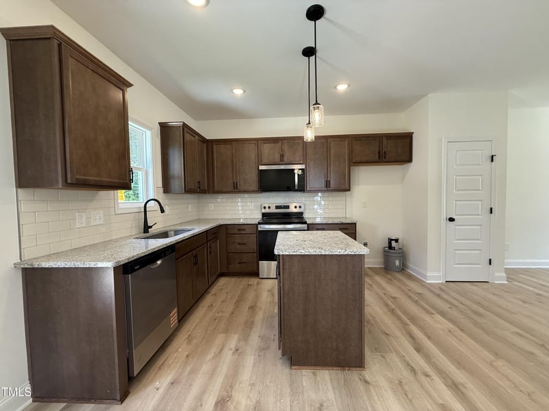 61 Fetterbush Way, Clayton, NC 27520