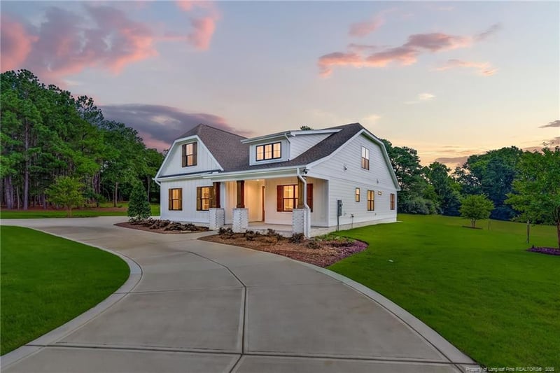 61 Griffin Rd, Lillington, NC 27546