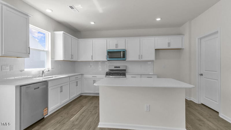 61 Lone Star Dr, Lillington, NC 27546