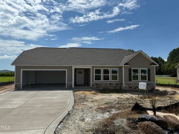 61 Maxwell Farm Ln, Selma, NC 27576
