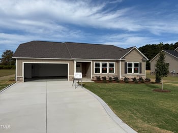 61 Maxwell Farm Ln, Selma, NC 27576