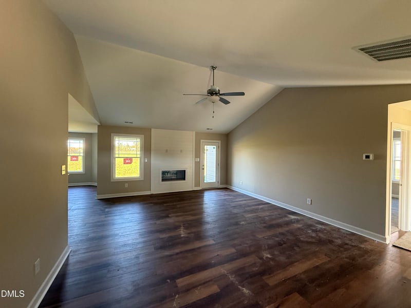 61 Maxwell Farm Ln, Selma, NC 27576