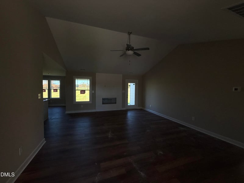 61 Maxwell Farm Ln, Selma, NC 27576