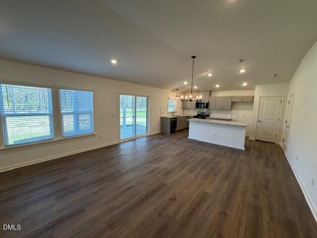 61 Rockhaven Dr, Fuquay Varina, NC 27526