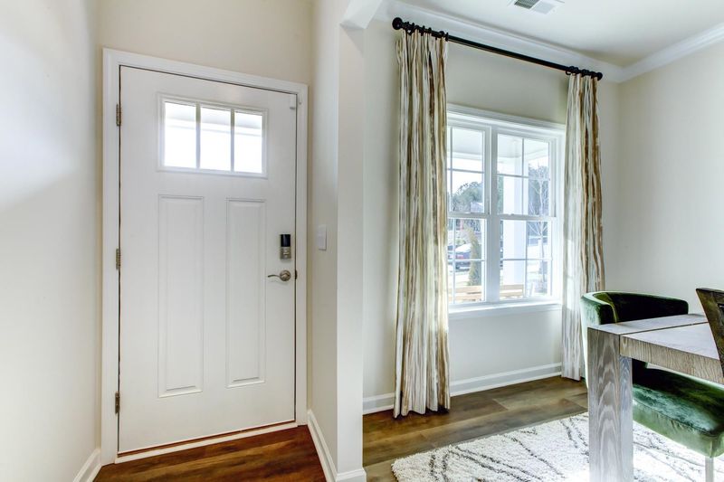 61 Rolling Creek Cir, Clayton, NC 27520