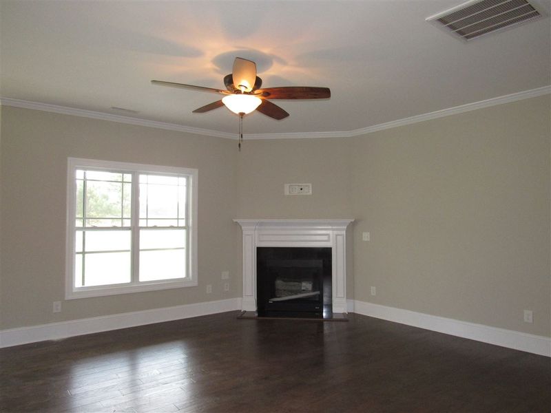 61 E Saddle Ct, Clayton, NC 27527