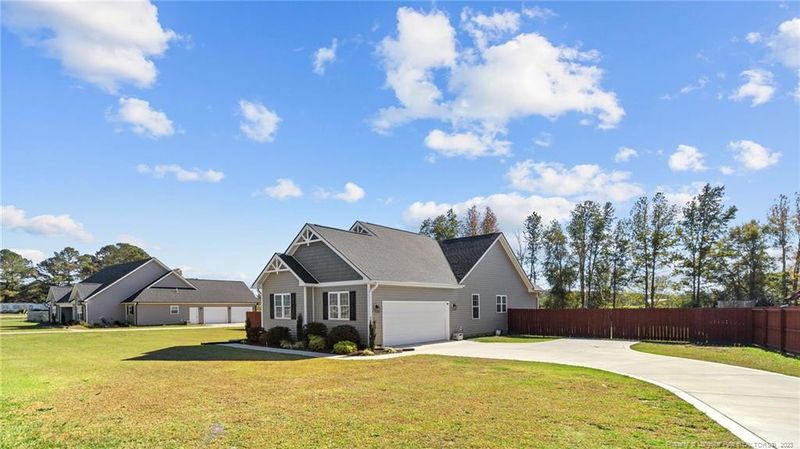 61 Thorntons Creek Dr, Erwin, NC 28339