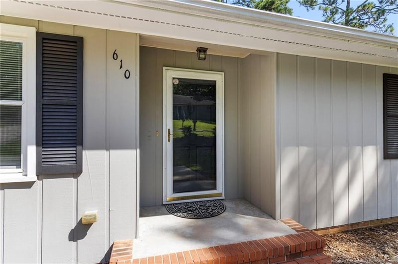 610 Arrowood Rd, Fayetteville, NC 28311