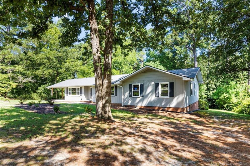 610 Arrowood Rd, Fayetteville, NC 28311