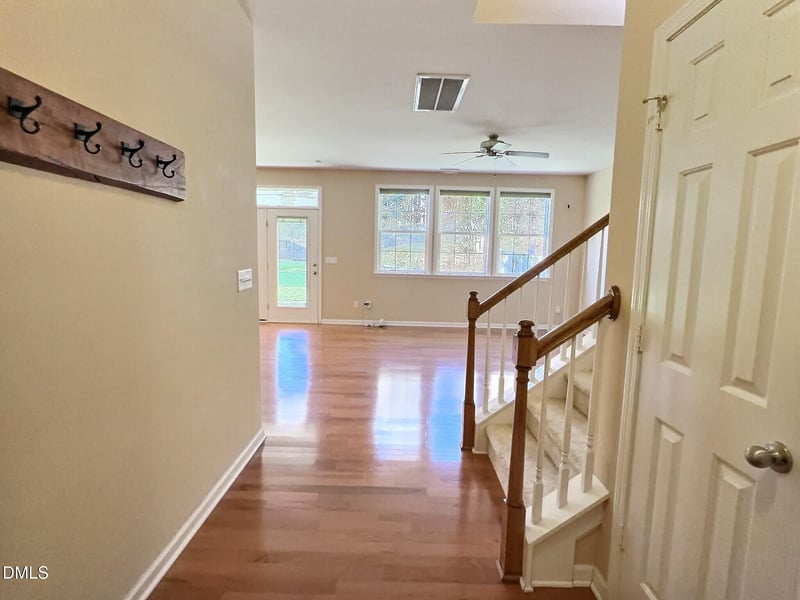 610 Ashburn Ln, Durham, NC 27703