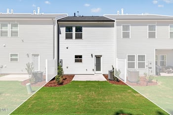 610 Barrington Row Ave, Zebulon, NC 27597