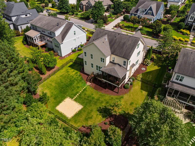 610 Bennett Mountain, Chapel Hill, NC 27516