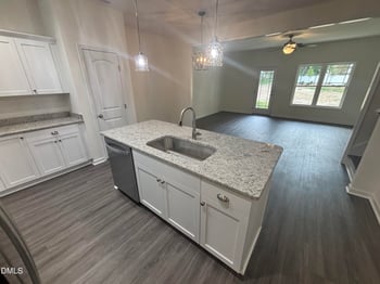610 Blackmon St, Benson, NC 27504