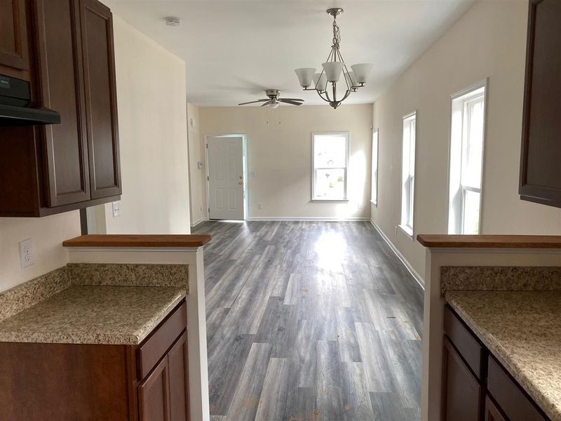 610 E Cabarrus St, Raleigh, NC 27601