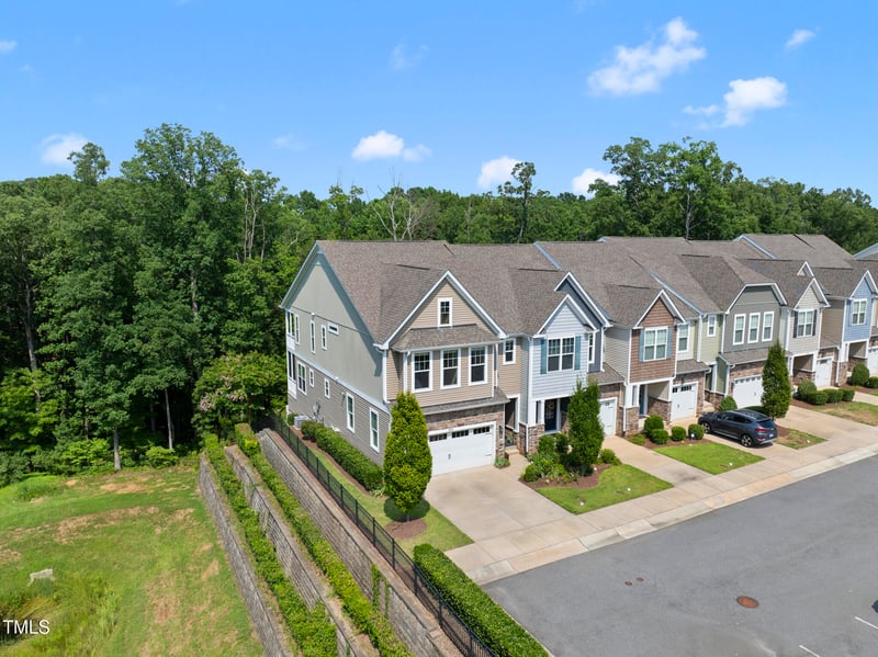 610 Chronicle Dr, Cary, NC 27513