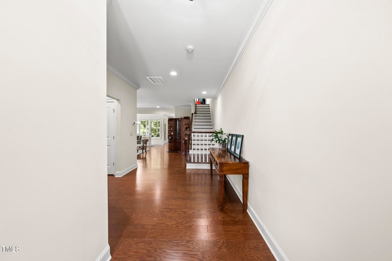 610 Chronicle Dr, Cary, NC 27513