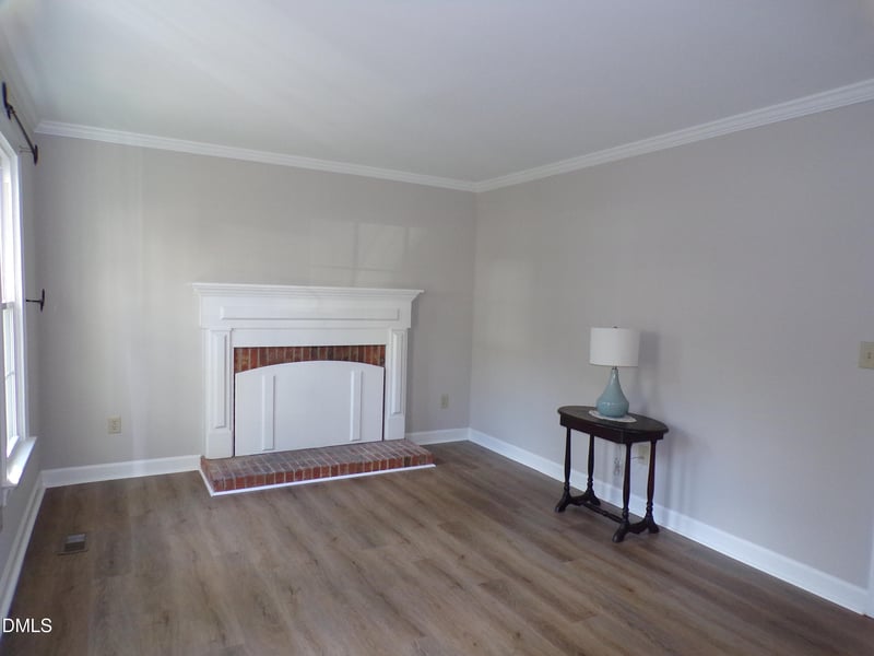 610 Cross Timbers Dr, Durham, NC 27713