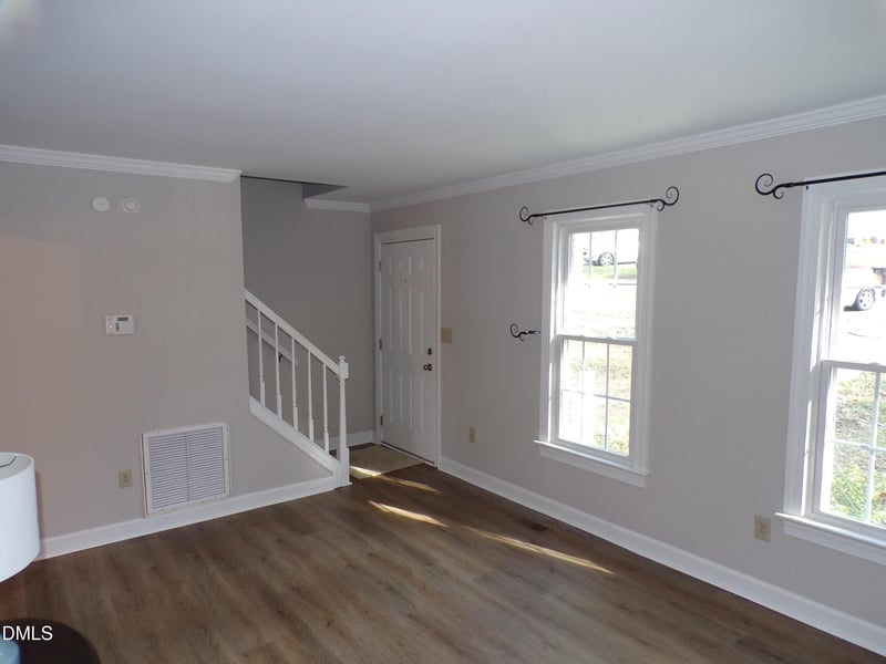 610 Cross Timbers Dr, Durham, NC 27713