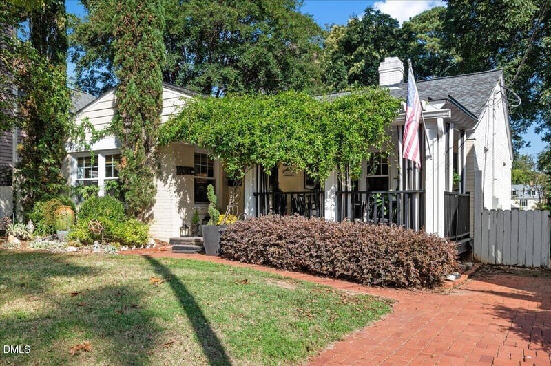 610 Devereux St, Raleigh, NC 27605