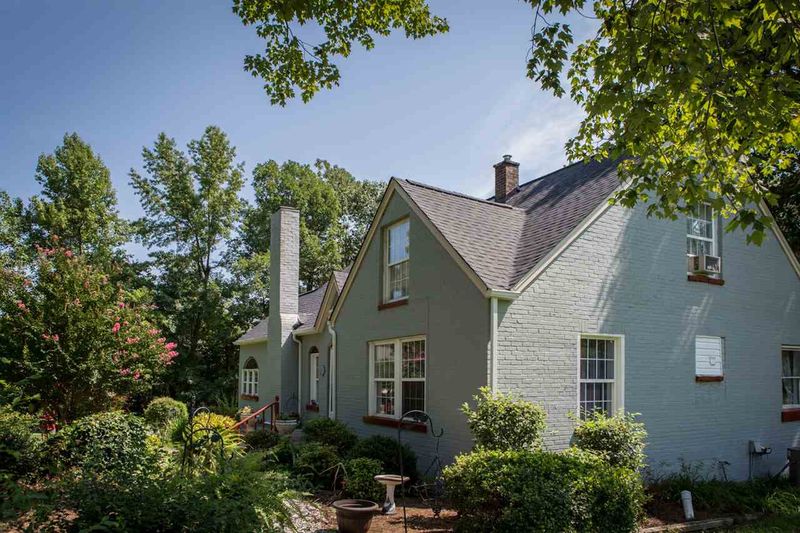 610 S Fifth St, Mebane, NC 27302
