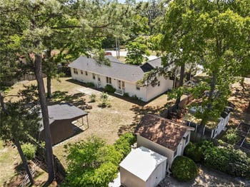 610 Hilliard Dr, Fayetteville, NC 28311