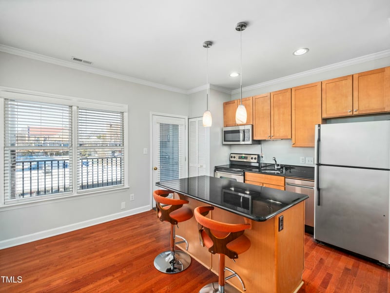 610 Hillsborough St #304, Raleigh, NC 27603