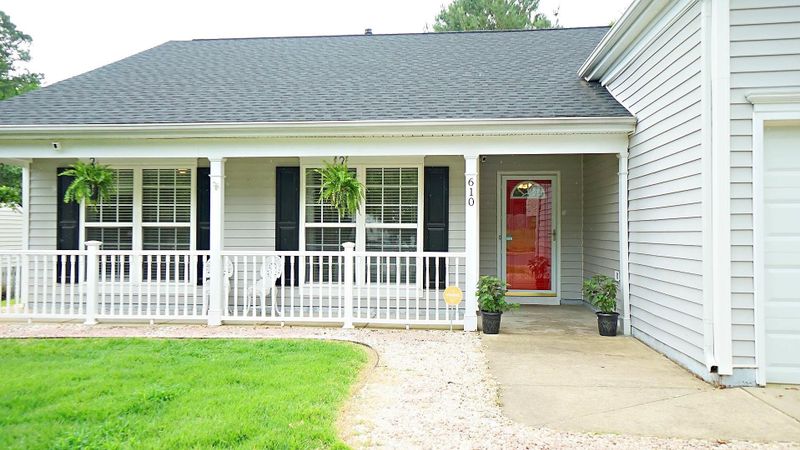 610 Kinship Ln, Apex, NC 27502