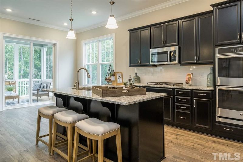 610 Legacy Falls Dr, Chapel Hill, NC 27517