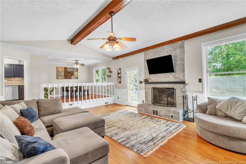 610 Lufkin Cir, Fayetteville, NC 28311