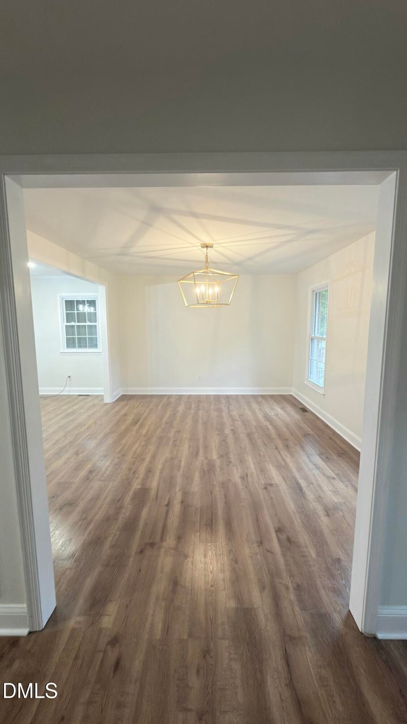 610 Maynard Rd, Cary, NC 27511