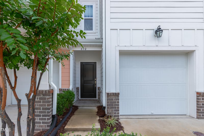 610 Metro Station, Apex, NC 27502