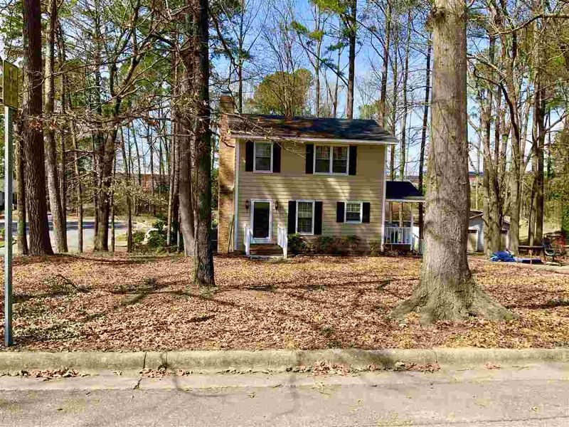 610 Page St, Clayton, NC 27520