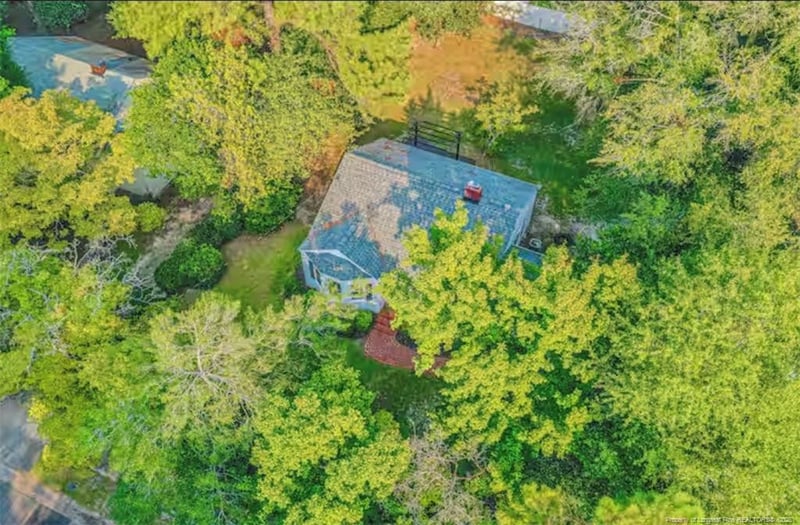 610 Pearl St, Fayetteville, NC 28303