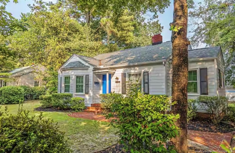 610 Pearl St, Fayetteville, NC 28303