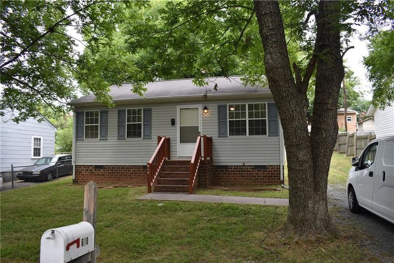 610 Piedmont Way, Burlington, NC 27217