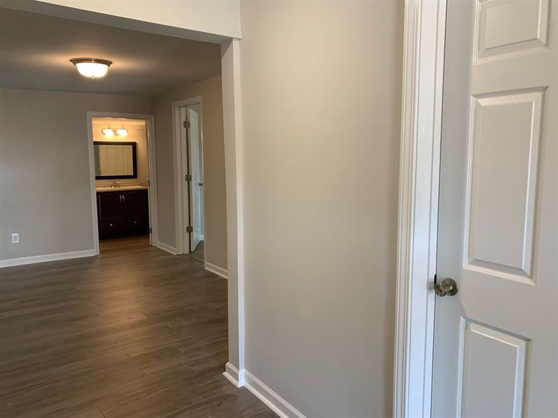 610 Tucker St, Burlington, NC 27215