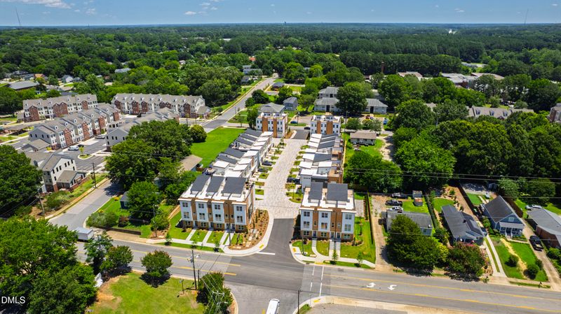 610 Walnut Heights Dr #102, Raleigh, NC 27610