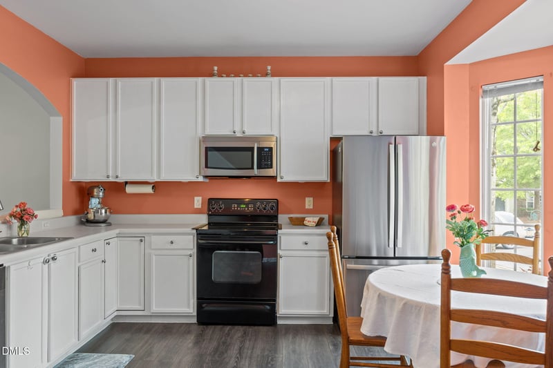 610 Walnut Woods Dr, Morrisville, NC 27560
