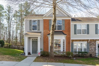610 Walnut Woods Dr, Morrisville, NC 27560