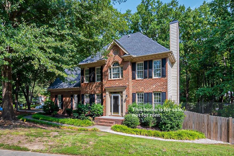 6100 Bur Trl, Raleigh, NC 27616