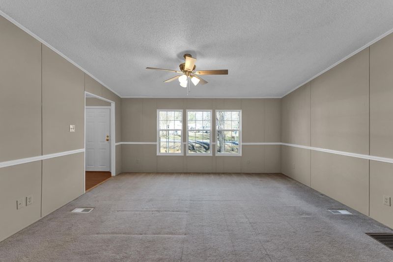 6100 Gamble Dr, Raleigh, NC 27610
