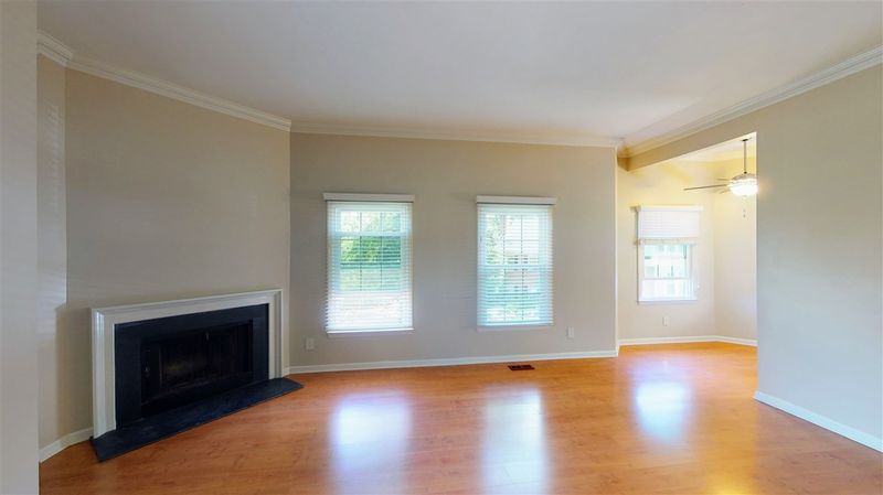 6100 Highcastle Ct, Raleigh, NC 27613