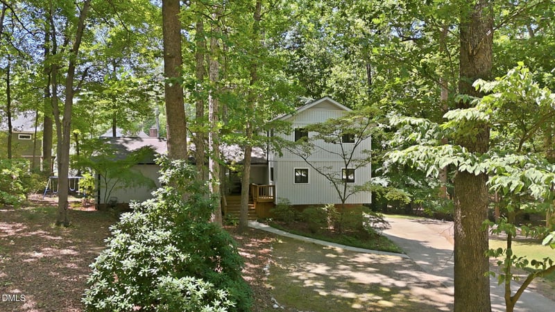 6101 Dresden Ln, Raleigh, NC 27612