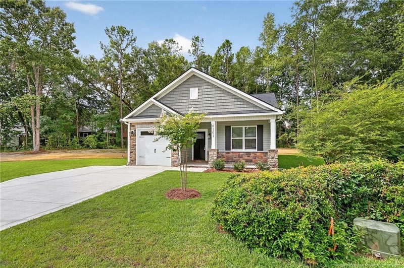 6101 Garden Ct, Fayetteville, NC 28311